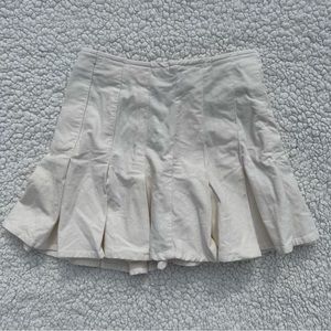 White/cream pleated skirt